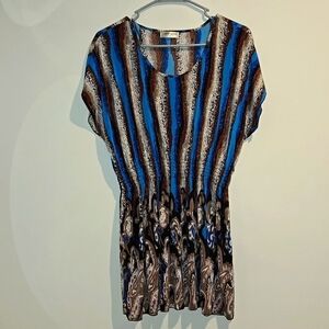 Ace Fashion blue gray brown white paisley top. Size 2X.